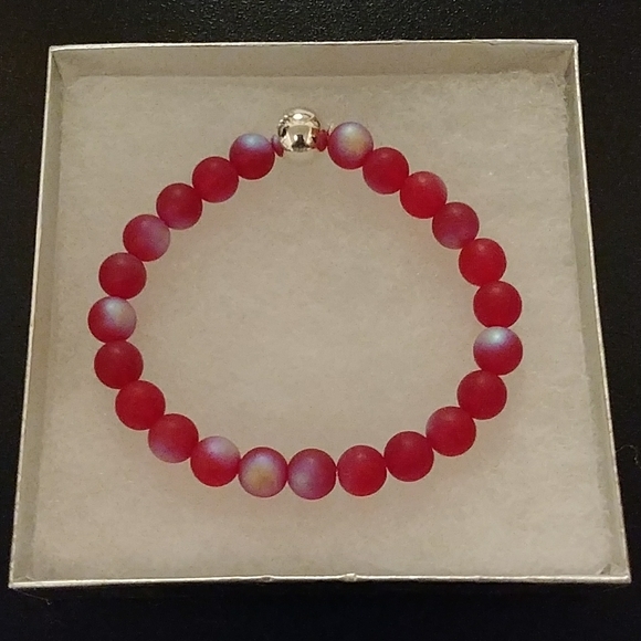 Tropical Red Matte Aurora Bracelet - Picture 3 of 8